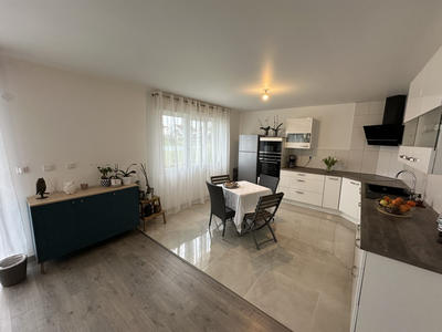 Maison - 107 m² - 4 pièces