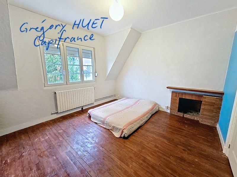 Maison - 137 m² - 6 pièces