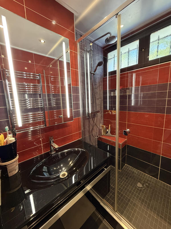 Appartement - 81 m² - 3 pièces