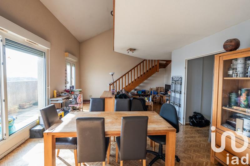 Appartement - 125 m² - 5 pièces