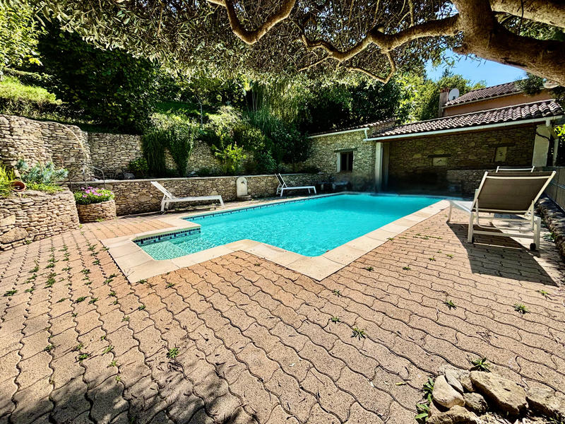 Villa - 148 m² - 6 pièces