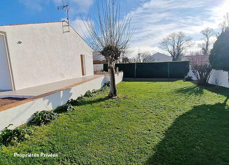 Maison - 92 m² - 5 pièces