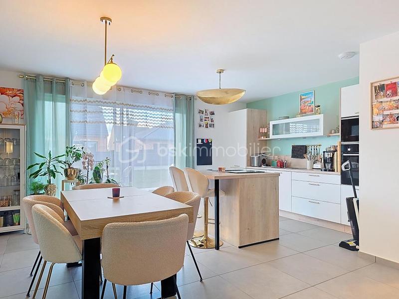 Maison traditionnelle - 80 m² - 3 pièces