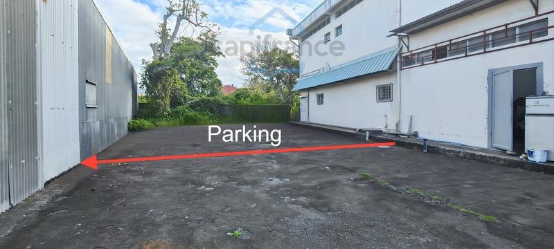 Immeuble - 330 m² - 2 pièces