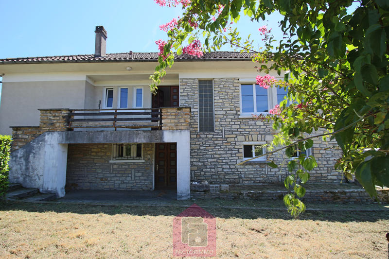Maison - 178 m² - 6 pièces