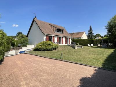 Maison - 119 m² - 6 pièces