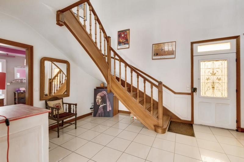 Maison - 245 m² - 7 pièces