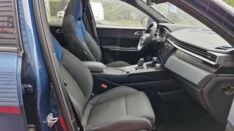 Lynk &amp; Co 01 1.5 Phev 261 Ch Dcth7