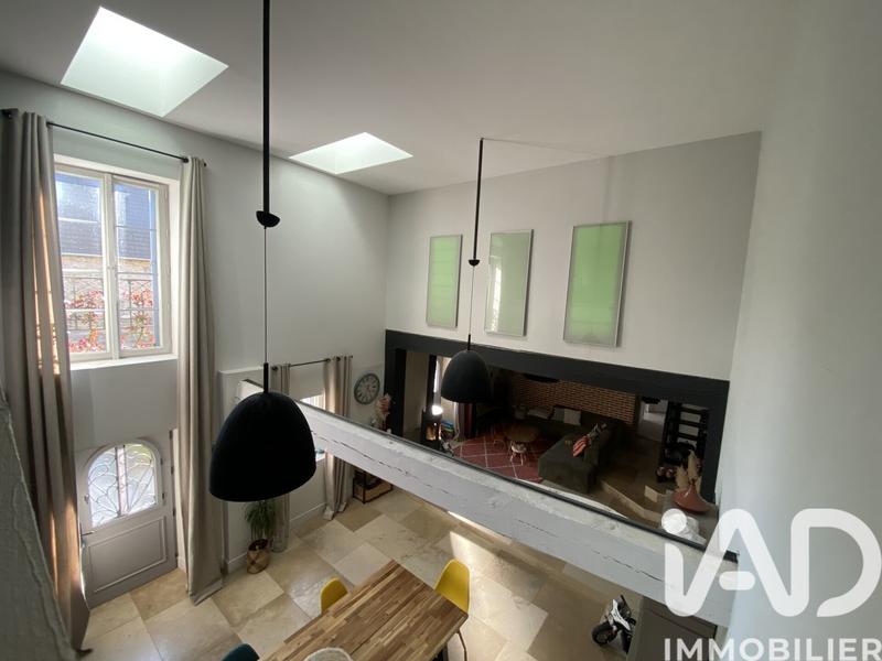 Maison - 207 m² - 8 pièces