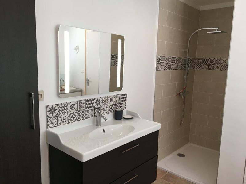 Villa - 256 m² - 9 pièces