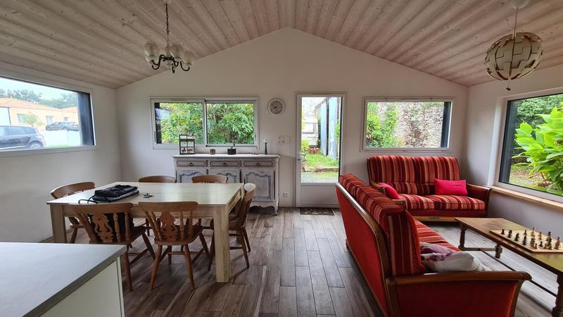 Maison - 122 m² - 6 pièces