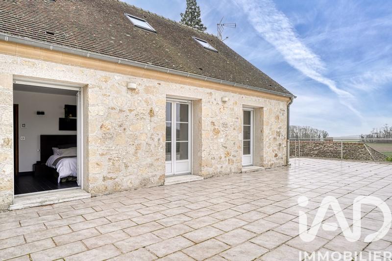 Maison de maîtres - 244 m² - 9 pièces