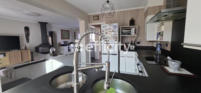 Maison - 131 m² - 6 pièces