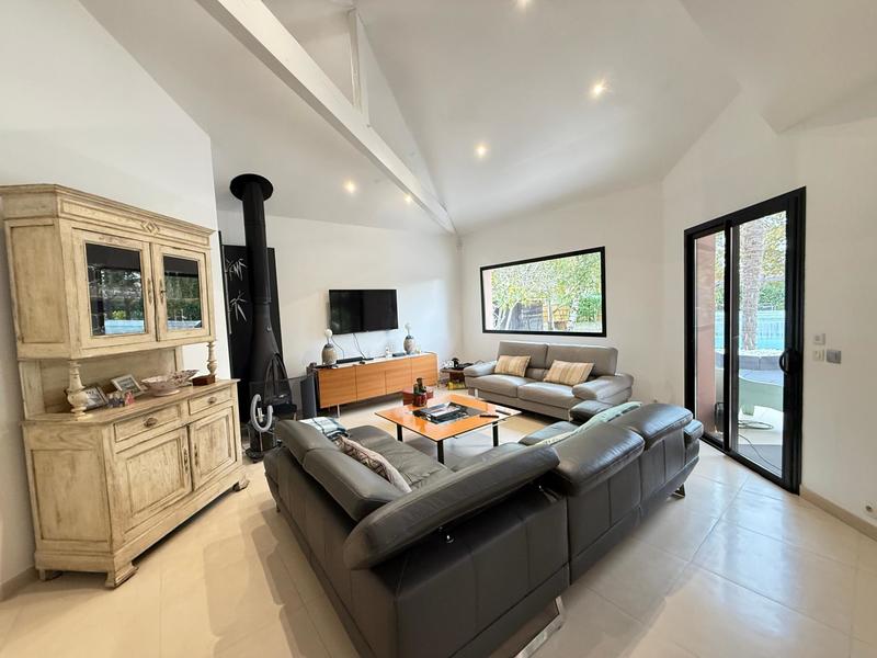 Maison - 190 m² - 7 pièces