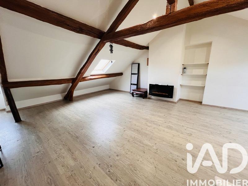 Maison - 216 m² - 6 pièces
