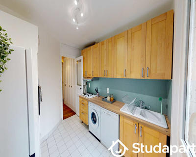 Chambre - 90 m² - 1 pièce