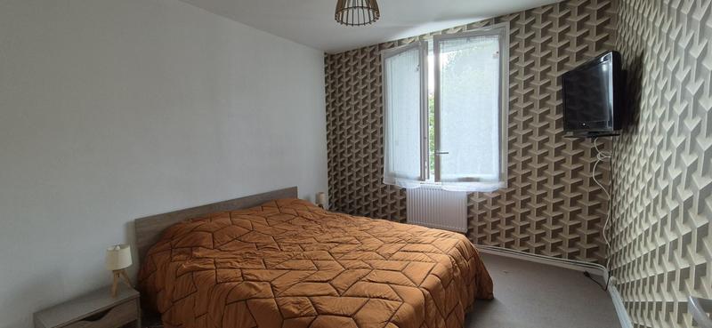 Appartement - 81 m² - 5 pièces