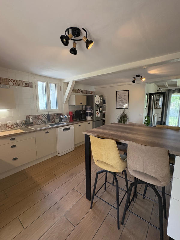 Maison - 168 m² - 6 pièces