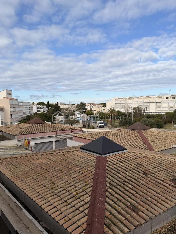 Studio - 12 m² - 1 pièce