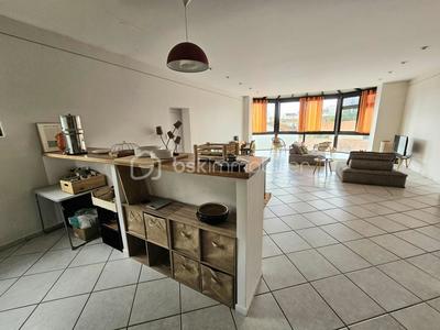 Appartement - 141 m² - 5 pièces