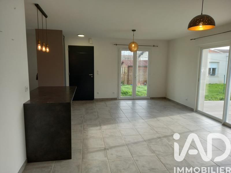 Maison - 93 m² - 5 pièces