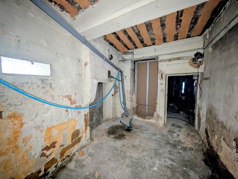 Local commercial - 110 m²