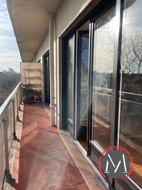 Appartement - 102 m² - 5 pièces