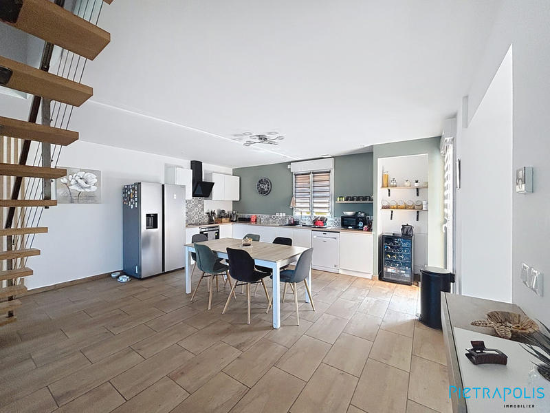 Duplex - 180 m² - 6 pièces