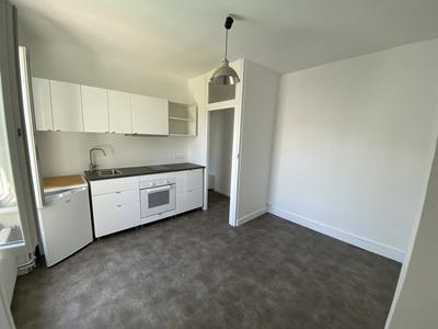 Appartement - 30 m² - 2 pièces