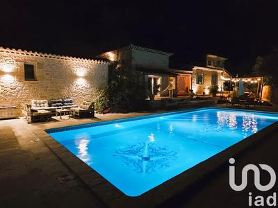 Maison - 186 m² - 7 pièces