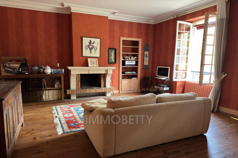 Maison - 164 m² - 6 pièces