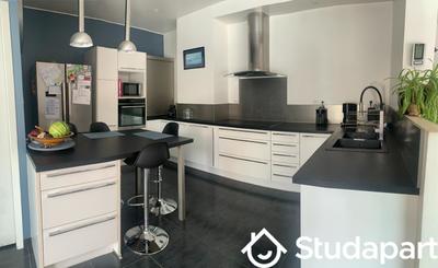 Chambre - 9 m² - 1 pièce