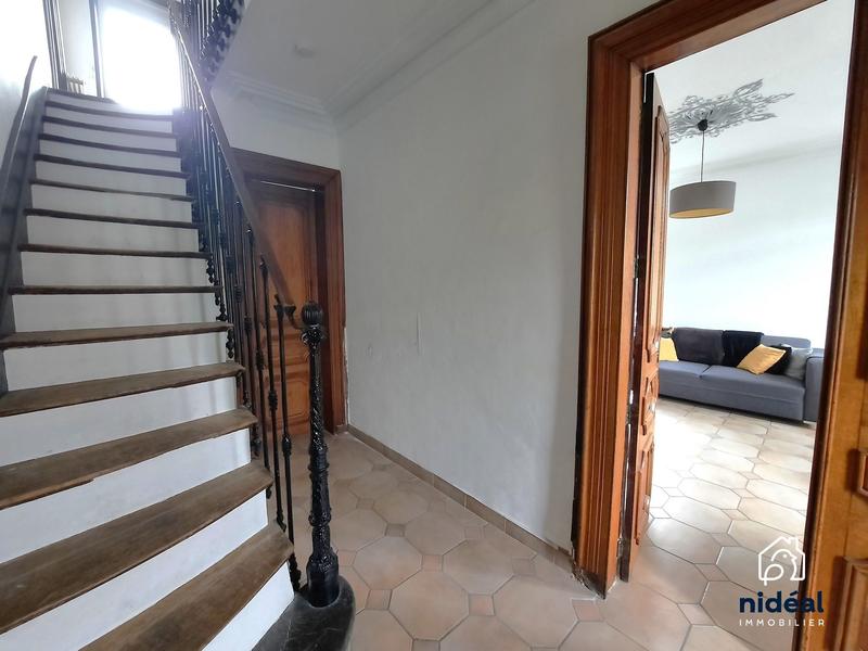 Maison - 173 m² - 7 pièces
