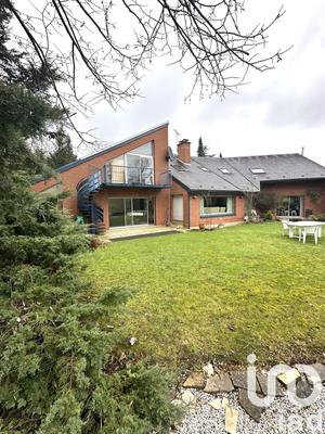 Maison de maîtres - 319 m² - 12 pièces