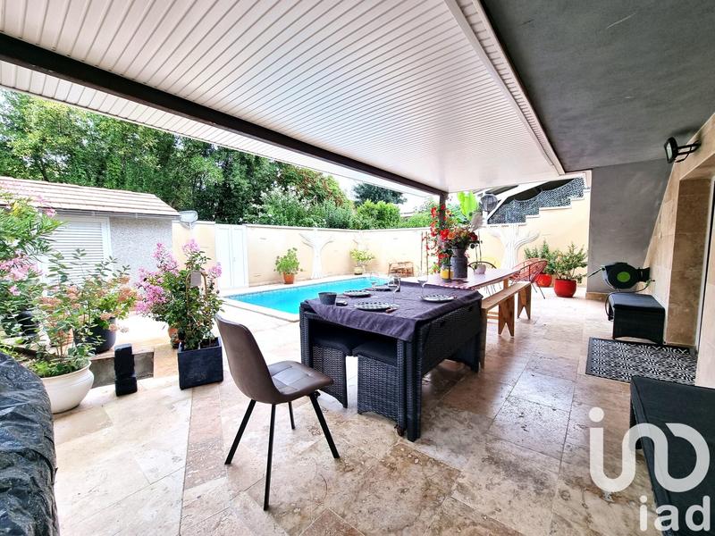 Maison - 151 m² - 6 pièces