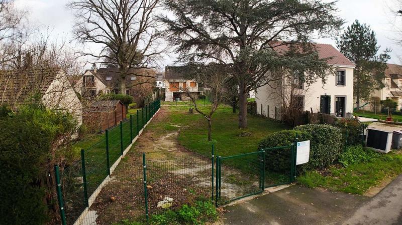Terrain constructible - 453 m²
