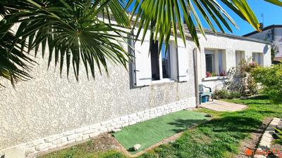 Maison - 197 m² - 9 pièces