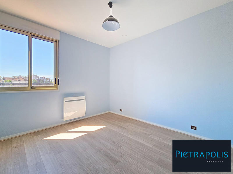 Appartement - 88 m² - 4 pièces