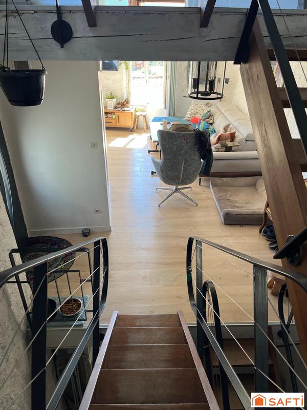 Maison - 180 m² - 6 pièces