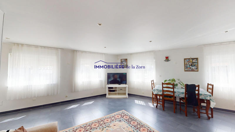 Villa - 161 m² - 5 pièces