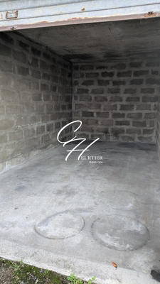 Parking / Garage - 14 m²