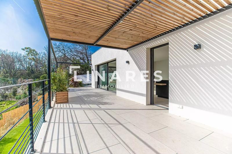 Maison - 170 m² - 6 pièces