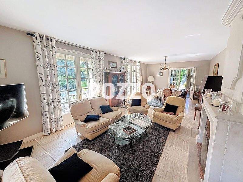 Maison - 172 m² - 6 pièces