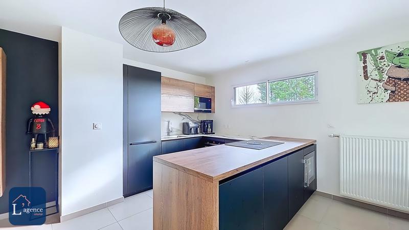 Appartement - 101 m² - 4 pièces