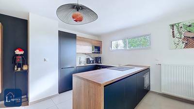 Appartement - 101 m² - 4 pièces