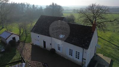 Maison - 102 m² - 4 pièces