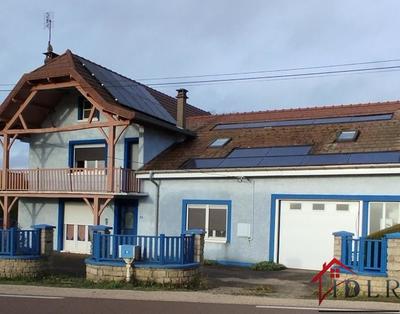 Propriété - 210 m² - 8 pièces