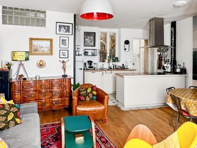 Appartement - 85 m² - 4 pièces