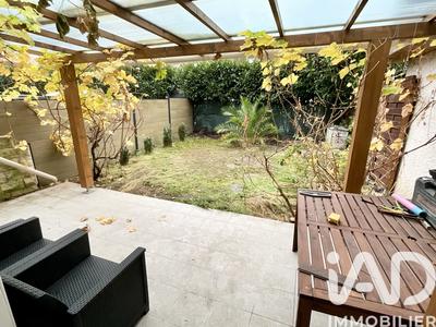 Maison - 98 m² - 6 pièces