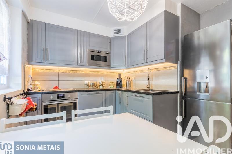 Appartement - 84 m² - 5 pièces